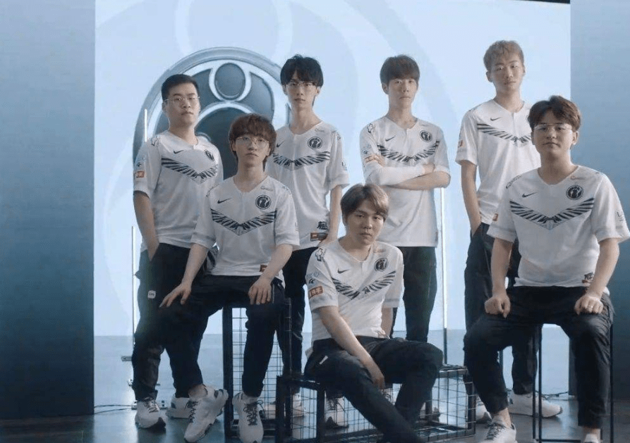 更多的国际 更多的国际