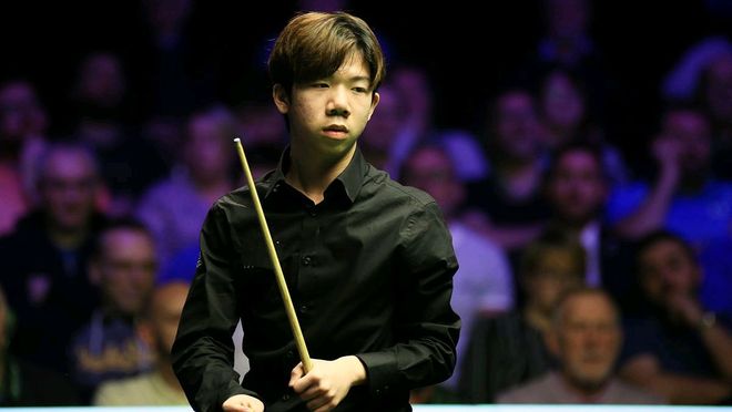 帮助年轻球 帮助年轻球