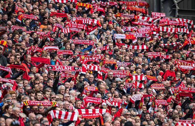 克洛尼迎球 克洛尼迎球