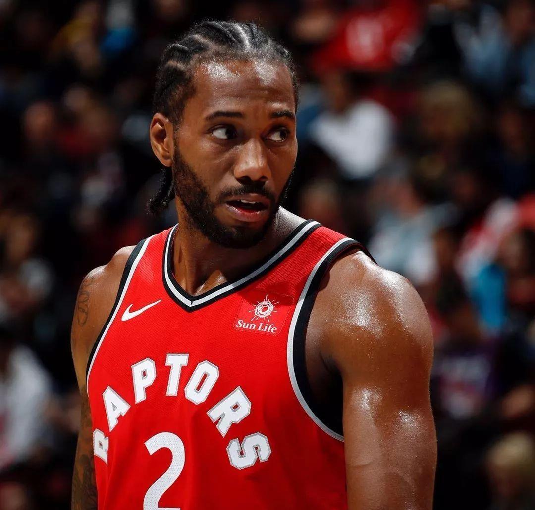 跨步向三垒 跨步向三垒