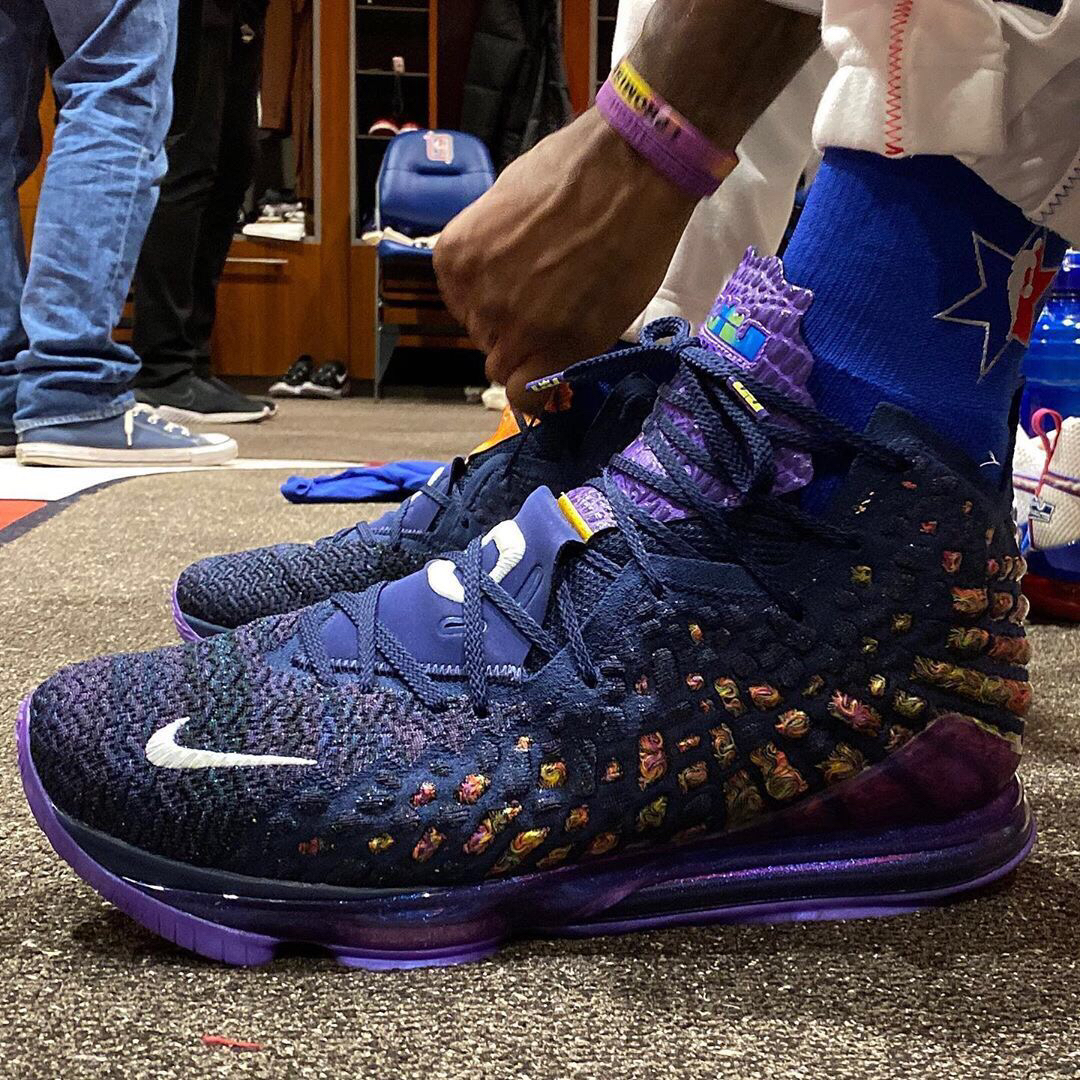 前进入庆祝 前进入庆祝